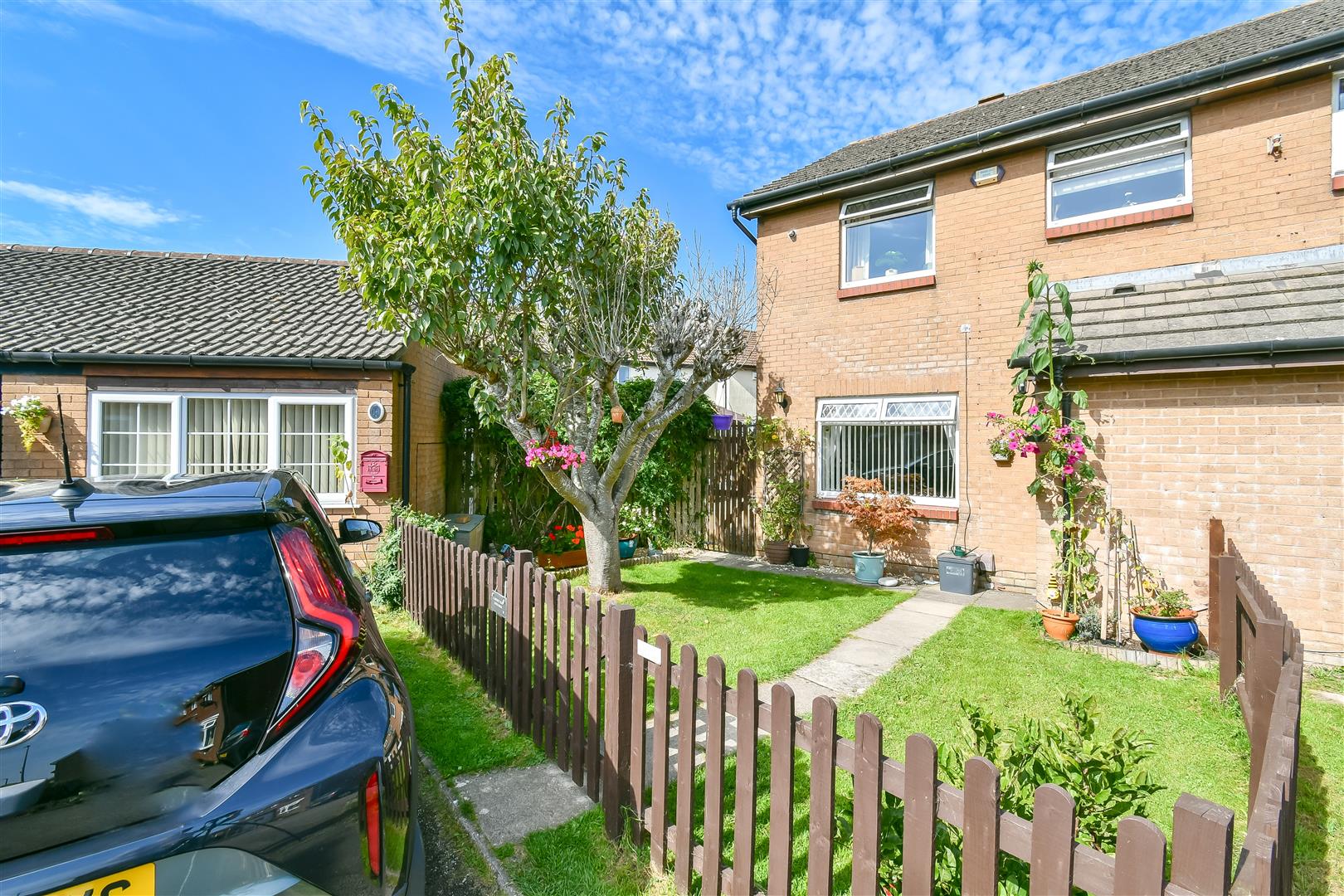 Enfield Drive, Barry Nina Estate Agents